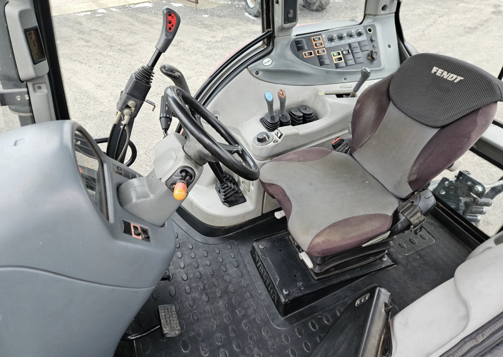 Traktor van het type Valtra N92, Gebrauchtmaschine in Wien (Foto 2)