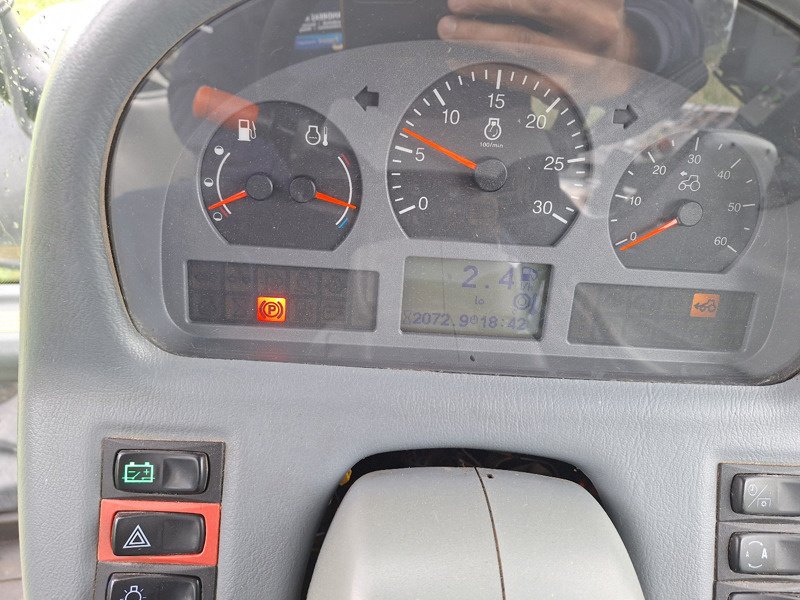 Traktor del tipo Valtra NX163 Direct Traktor, Gebrauchtmaschine In Chur (Immagine 4)