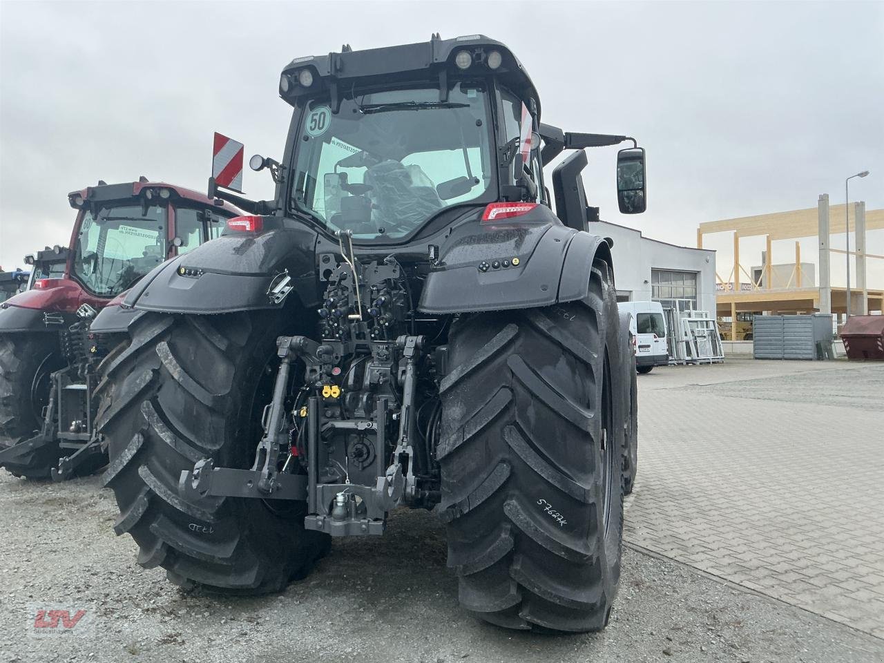 Traktor типа Valtra Q 225 TW 1A9, Neumaschine в Eggenfelden (Фотография 3)
