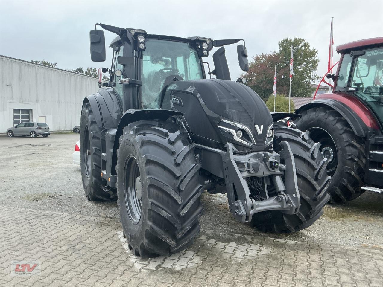 Traktor za tip Valtra Q 225 TW, Neumaschine u Eggenfelden (Slika 1)