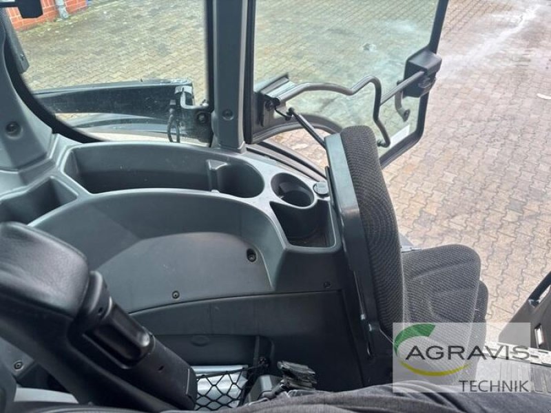 Traktor du type Valtra Q 245 1A9, Gebrauchtmaschine en Meppen (Photo 19)