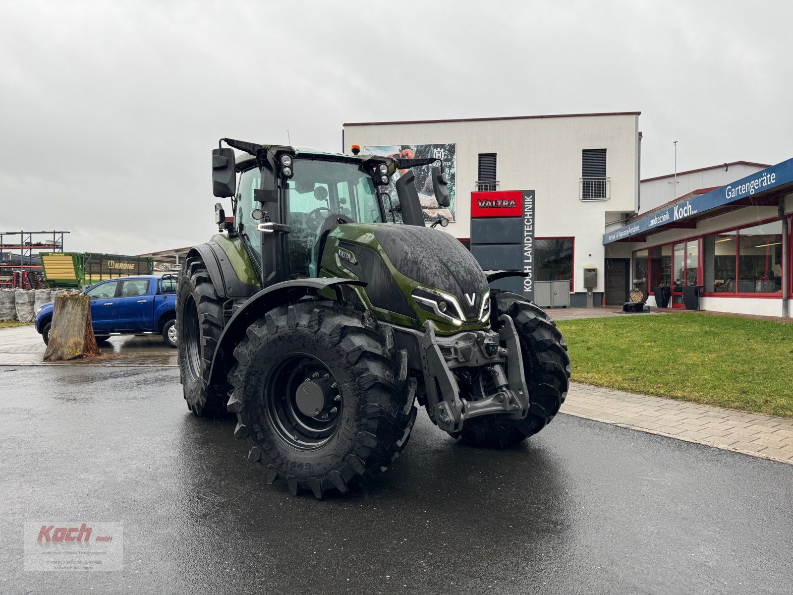 Traktor tip Valtra Q 245, Neumaschine in Neumarkt / Pölling (Poză 1)