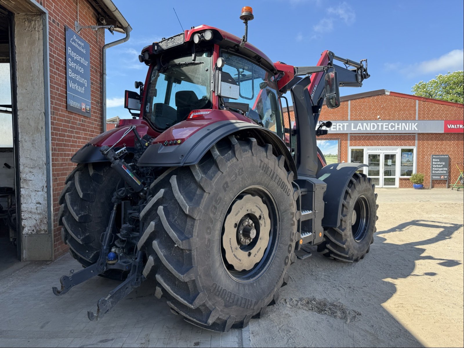 Traktor типа Valtra Q 265, Gebrauchtmaschine в Bad Oldesloe (Фотография 4)