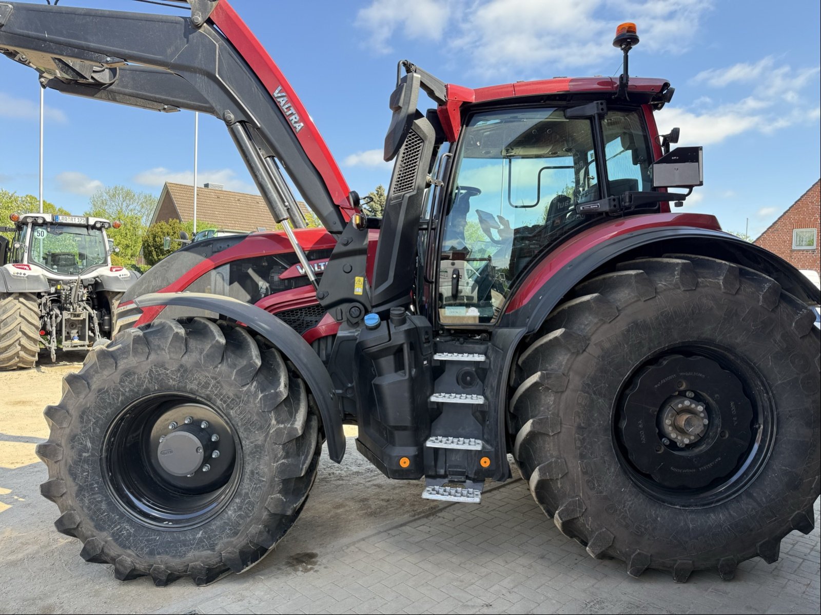 Traktor типа Valtra Q 265, Gebrauchtmaschine в Bad Oldesloe (Фотография 7)