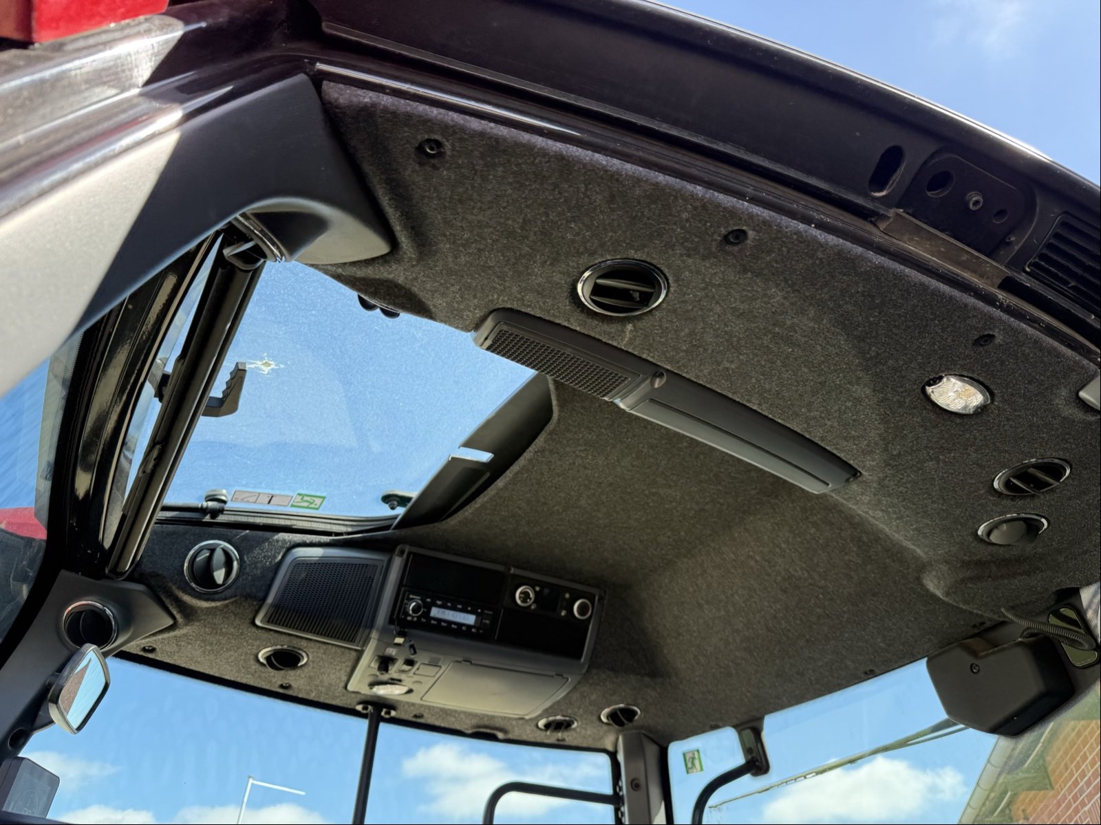 Traktor типа Valtra Q 265, Gebrauchtmaschine в Bad Oldesloe (Фотография 11)