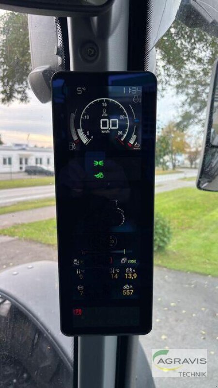 Traktor of the type Valtra Q 285 1A9, Vorführmaschine in Meppen-Versen (Picture 10)