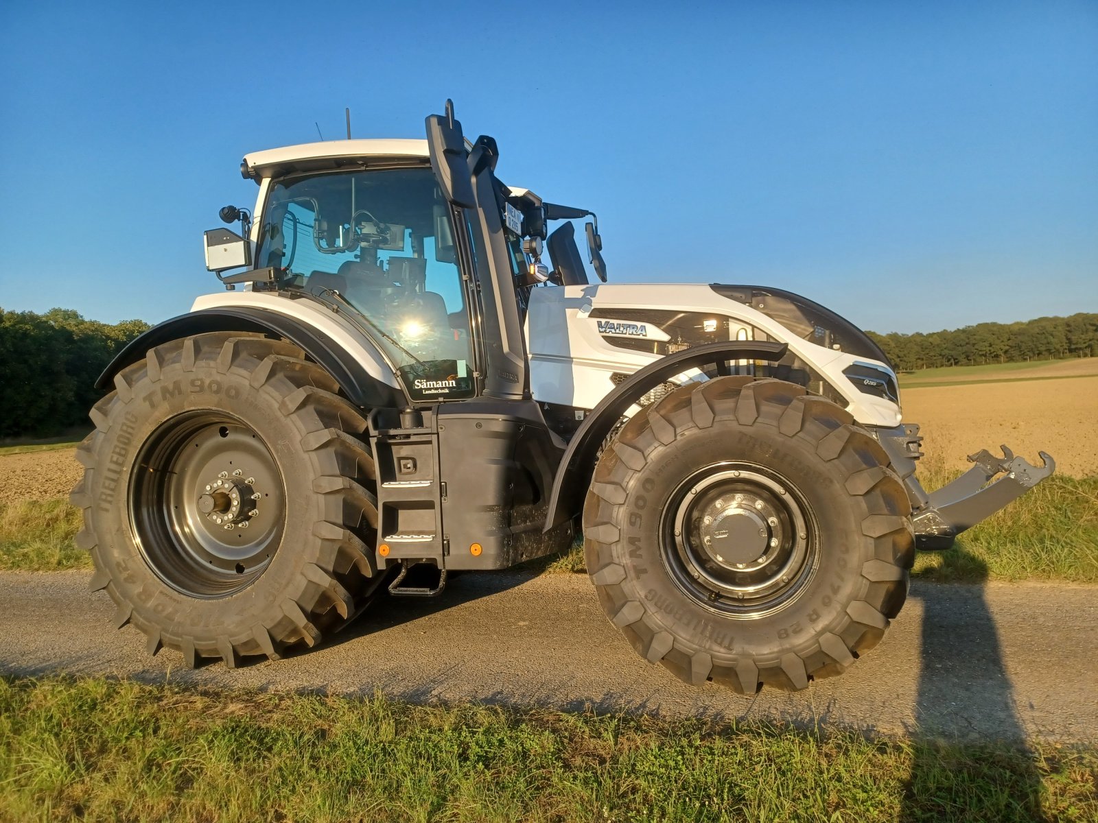Traktor tipa Valtra Q 285, Gebrauchtmaschine u Uffenheim (Slika 1)