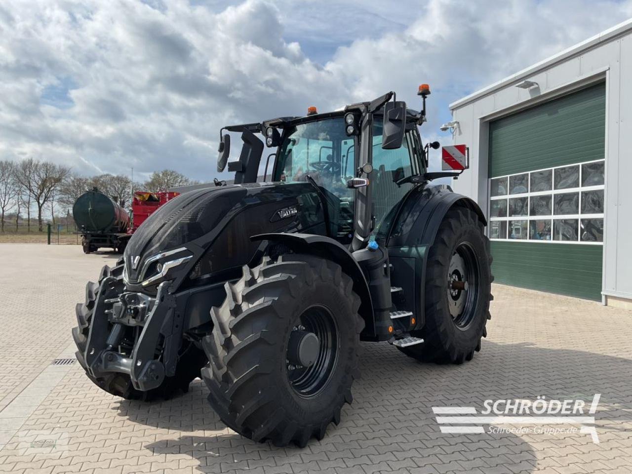 Traktor типа Valtra Q 285, Neumaschine в Holdorf (Фотография 3)