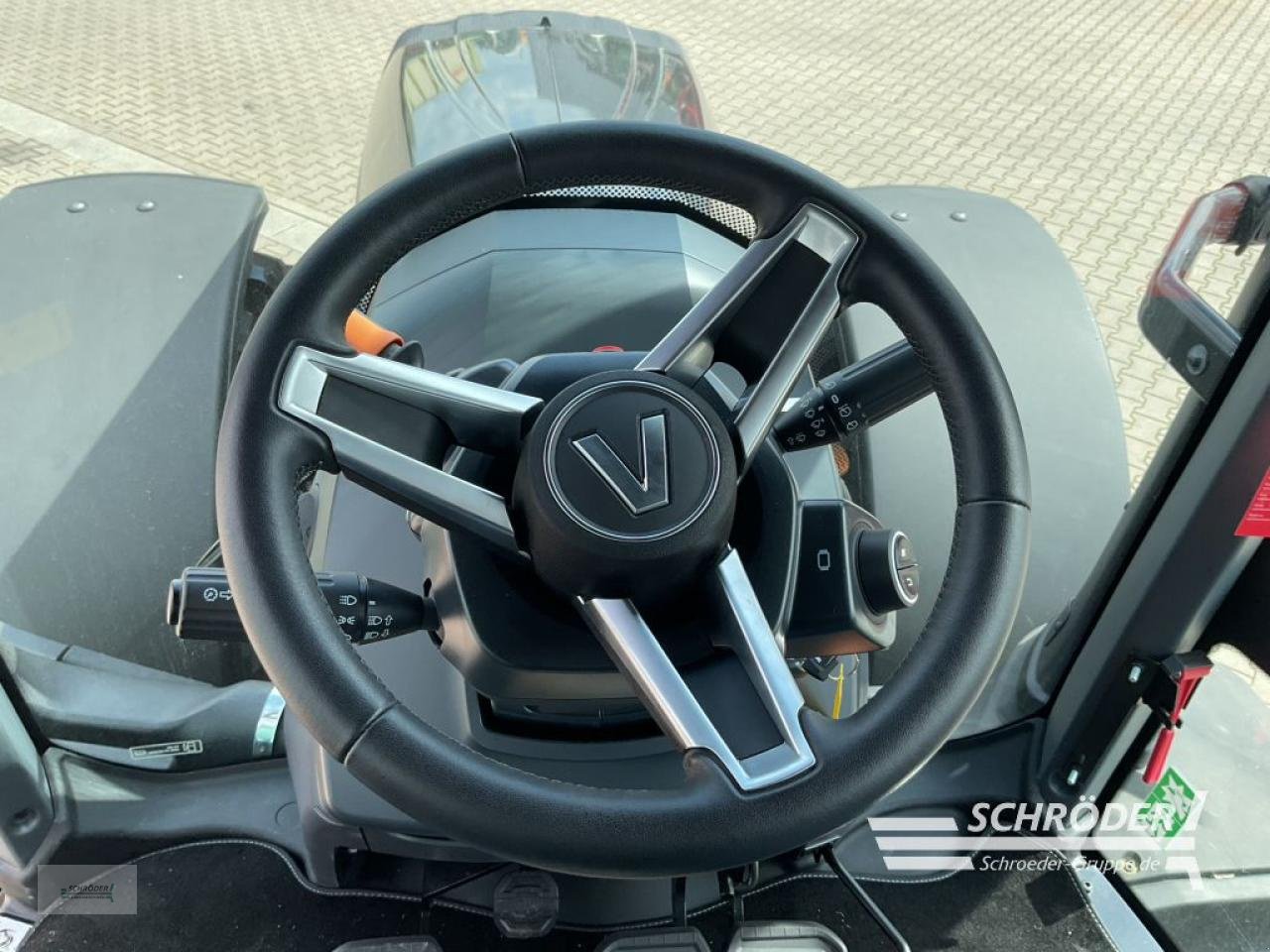 Traktor типа Valtra Q 285, Neumaschine в Holdorf (Фотография 18)