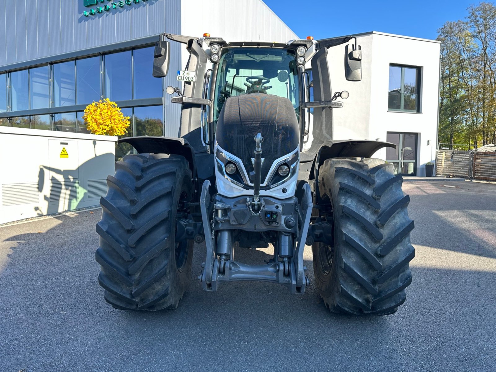 Traktor du type Valtra Q 285D 1A9, Gebrauchtmaschine en Lößnitz  (Photo 2)