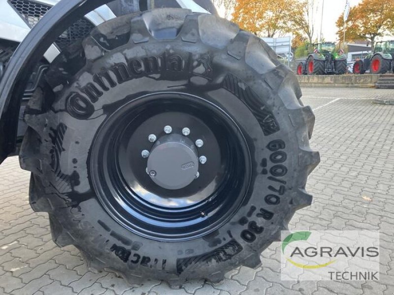 Traktor Türe ait Valtra Q 305 1A9, Vorführmaschine içinde Königslutter (resim 4)
