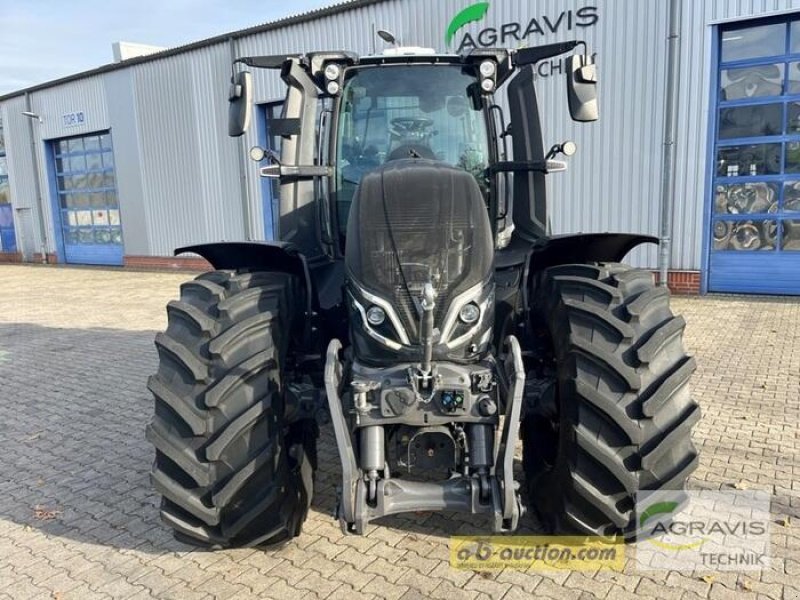 Traktor des Typs Valtra Q 305 1A9, Gebrauchtmaschine in Meppen (Bild 2)