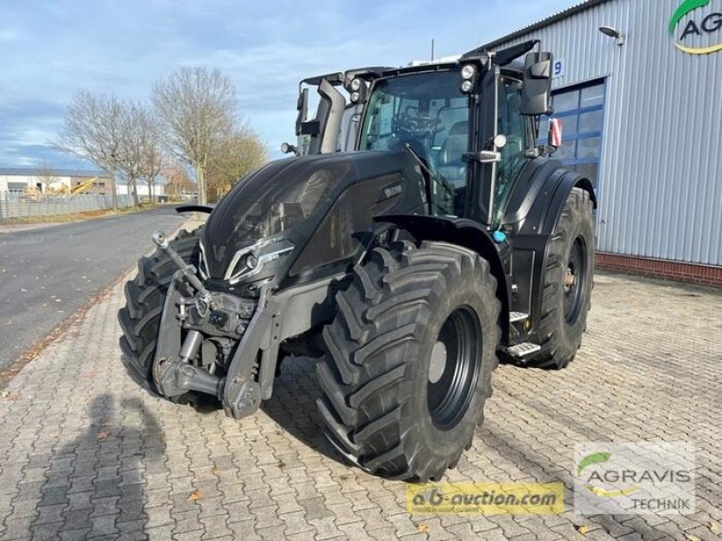 Traktor типа Valtra Q 305 1A9, Gebrauchtmaschine в Meppen