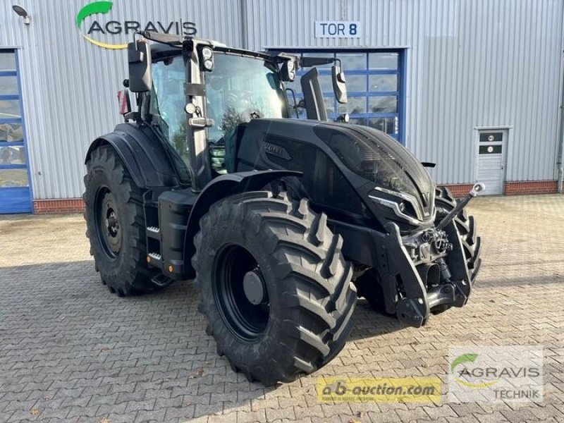 Traktor des Typs Valtra Q 305 1A9, Gebrauchtmaschine in Meppen (Bild 3)
