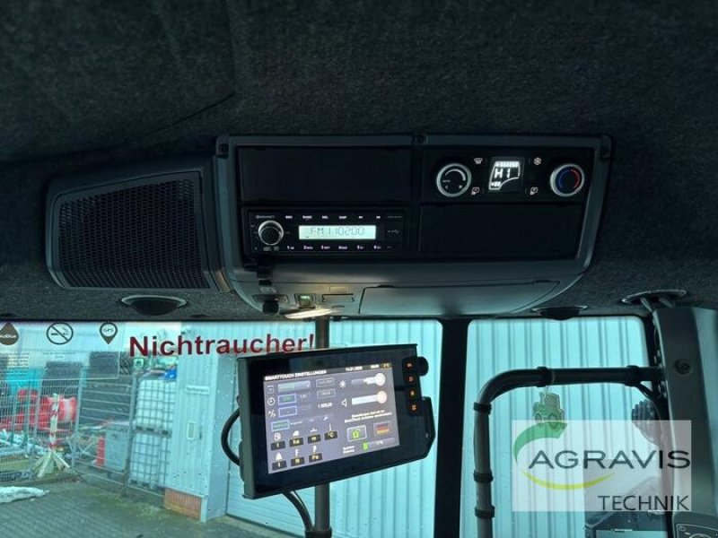 Traktor του τύπου Valtra Q 305 1A9, Gebrauchtmaschine σε Meppen (Φωτογραφία 16)