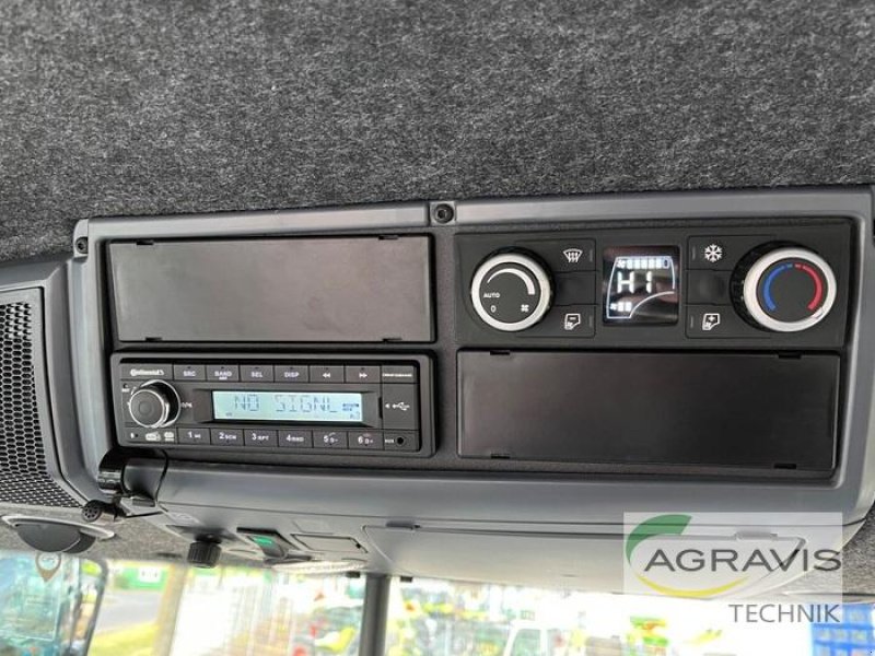 Traktor типа Valtra Q 305 1A9, Gebrauchtmaschine в Meppen (Фотография 20)