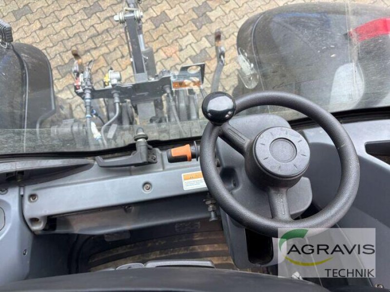 Traktor типа Valtra Q 305 1A9, Gebrauchtmaschine в Meppen (Фотография 29)