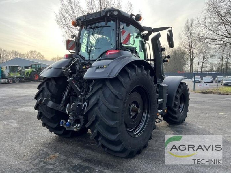 Traktor типа Valtra Q 305 1A9, Gebrauchtmaschine в Meppen (Фотография 5)
