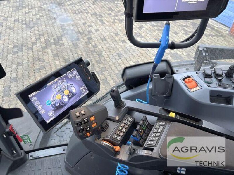 Traktor типа Valtra Q 305 1A9, Gebrauchtmaschine в Meppen (Фотография 24)