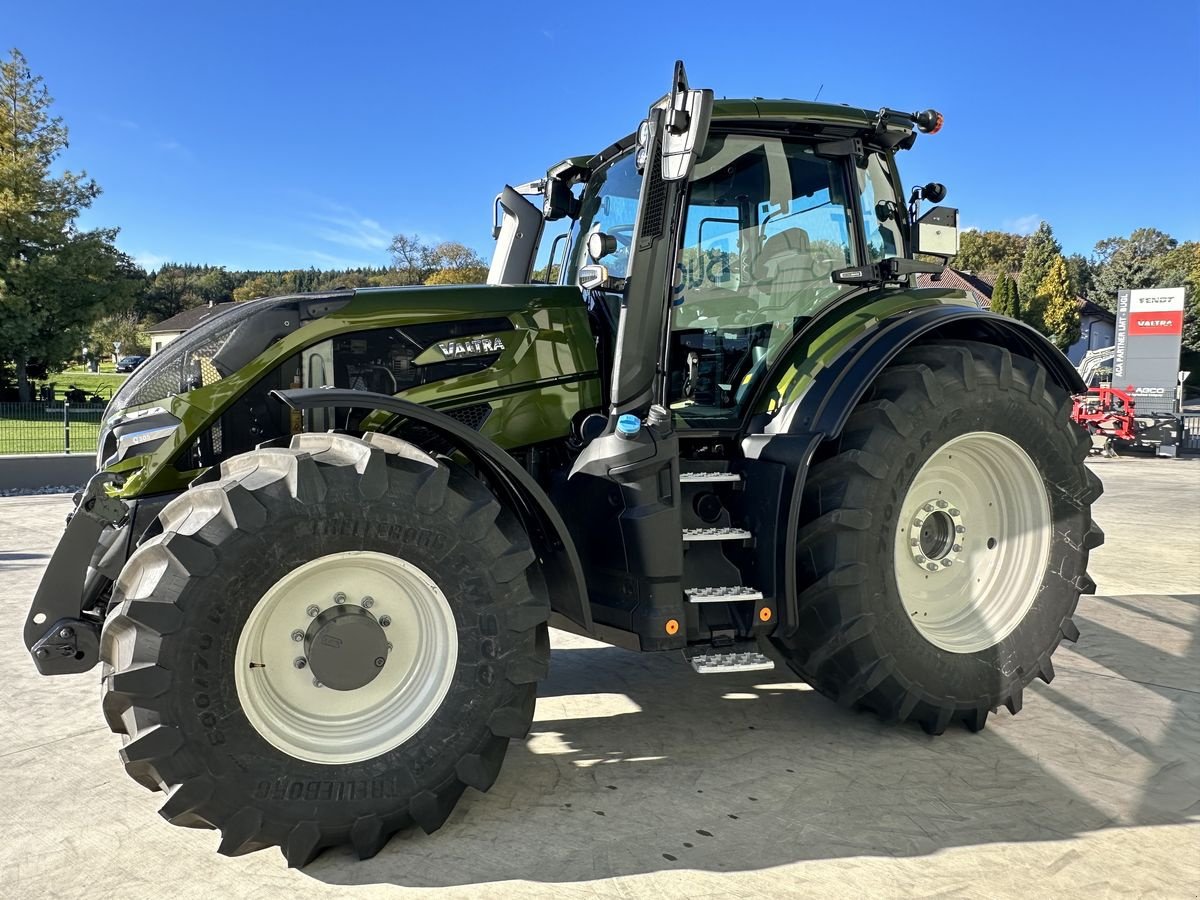 Traktor typu Valtra Q 305 mit Rüfa, Gebrauchtmaschine v Hürm (Obrázek 12)
