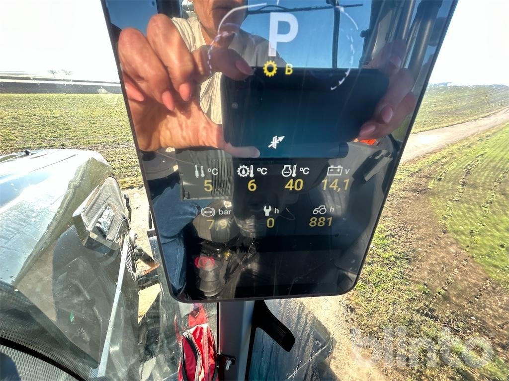 Traktor tipa Valtra Q 305 Unlimited, Gebrauchtmaschine u Düsseldorf (Slika 5)