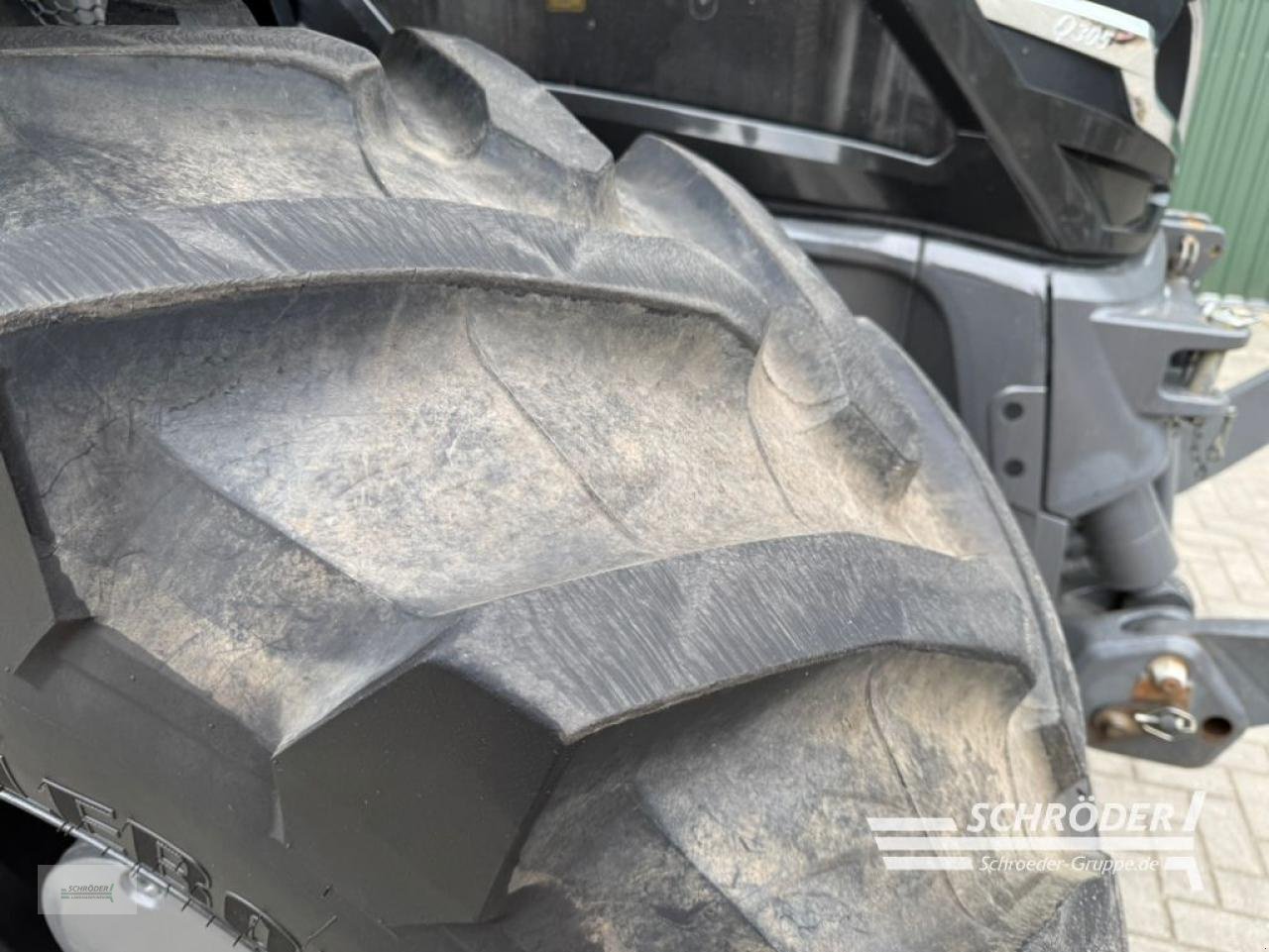 Traktor tipa Valtra Q 305, Gebrauchtmaschine u Twistringen (Slika 14)