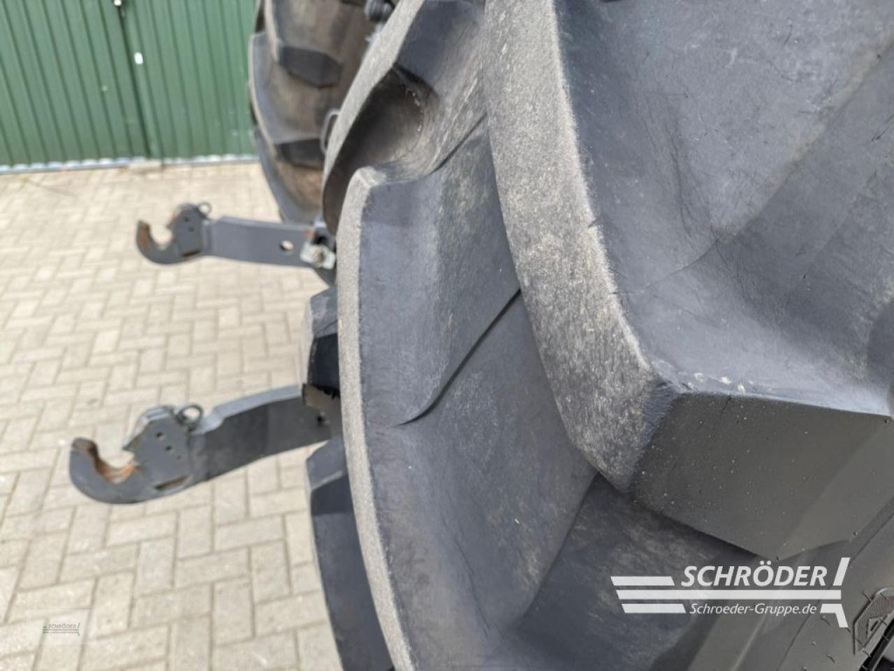 Traktor tipa Valtra Q 305, Gebrauchtmaschine u Twistringen (Slika 16)