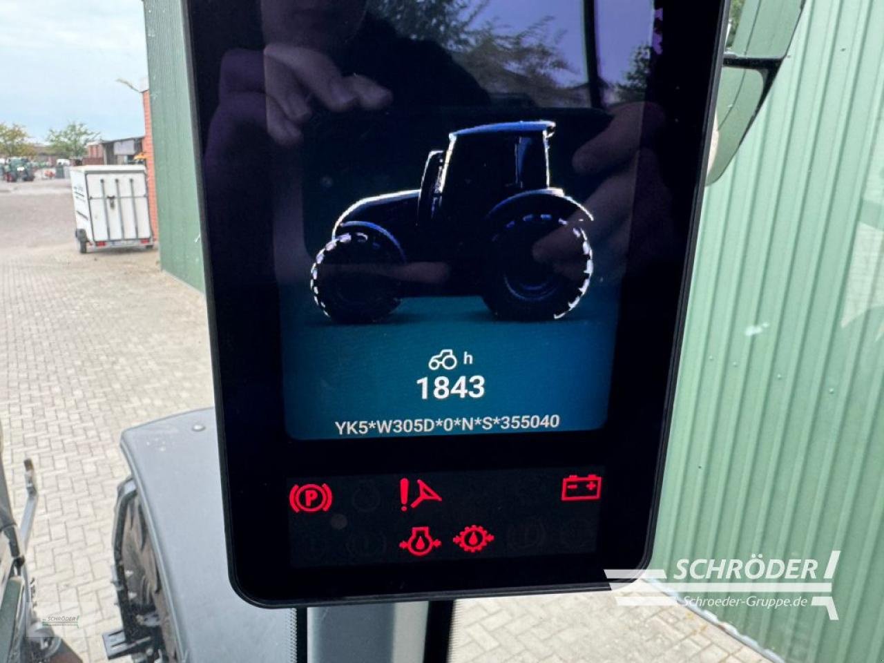 Traktor tipa Valtra Q 305, Gebrauchtmaschine u Twistringen (Slika 25)