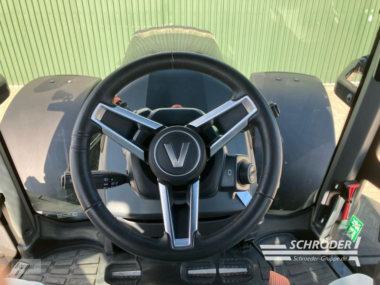 Traktor του τύπου Valtra Q 305, Neumaschine σε Twistringen (Φωτογραφία 7)