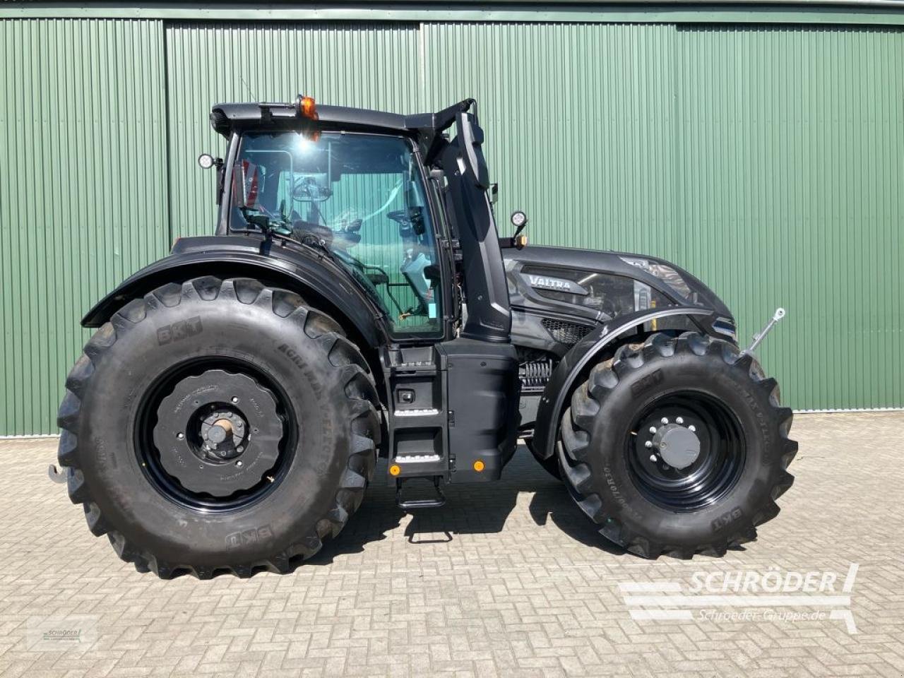 Traktor του τύπου Valtra Q 305, Neumaschine σε Twistringen (Φωτογραφία 11)