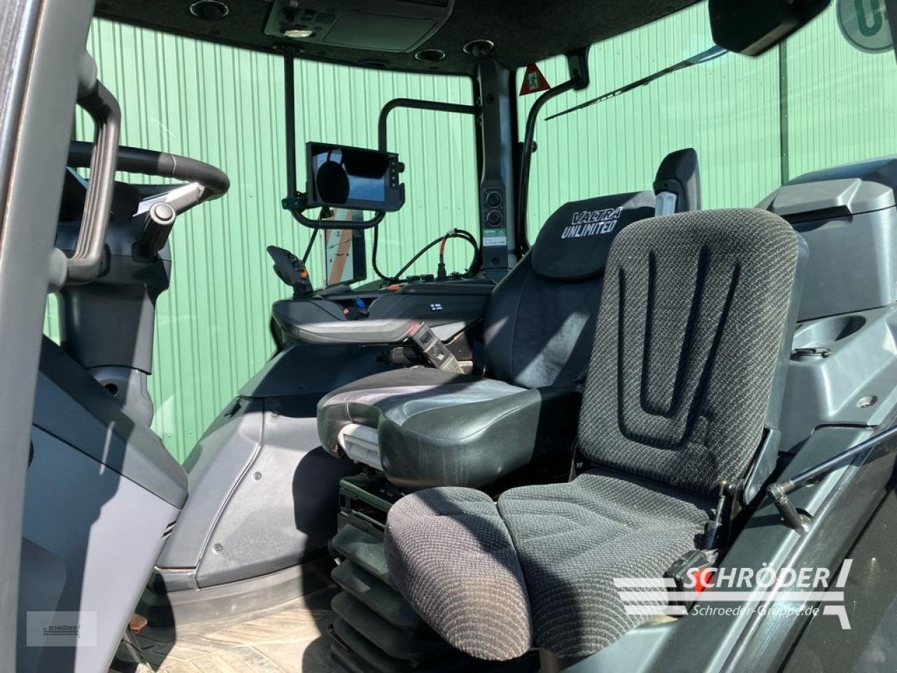 Traktor του τύπου Valtra Q 305, Neumaschine σε Twistringen (Φωτογραφία 22)