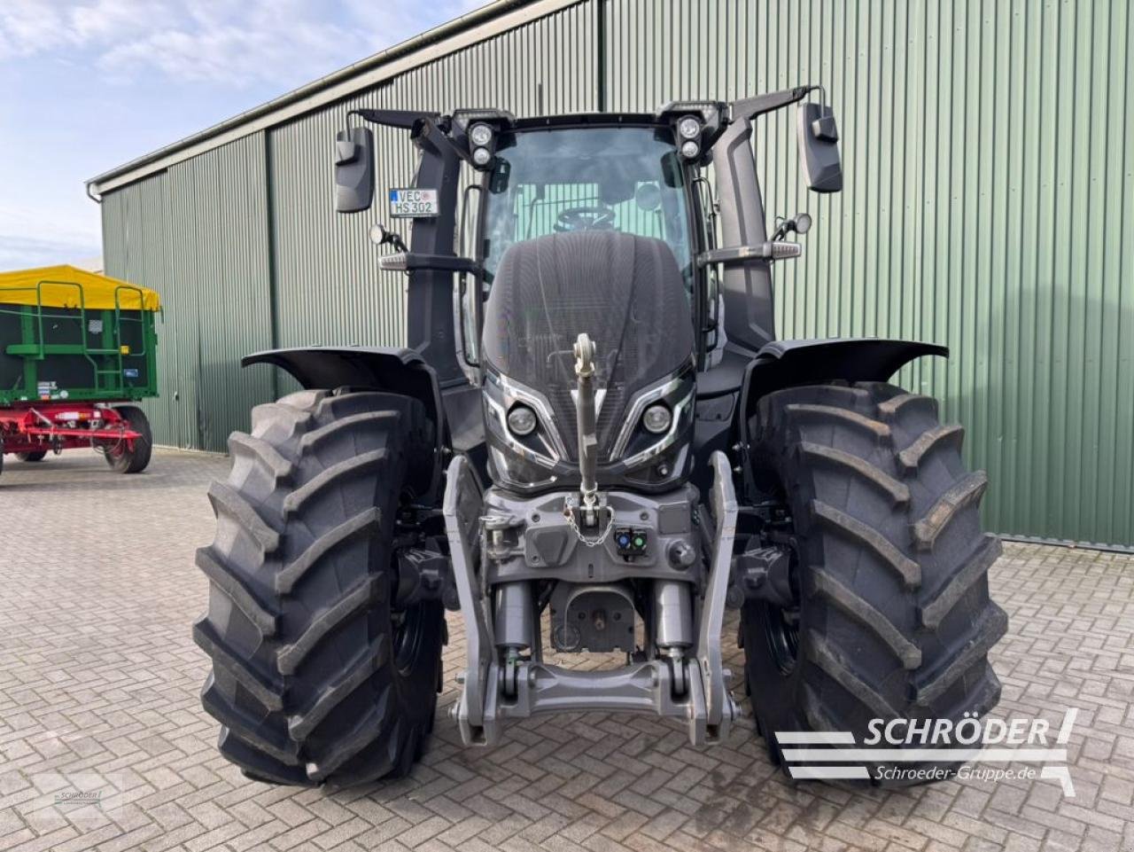 Traktor des Typs Valtra Q 305, Neumaschine in Lastrup (Bild 8)