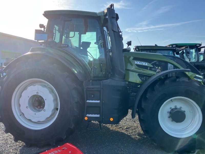 Traktor типа Valtra Q 305, Gebrauchtmaschine в Werther (Фотография 2)