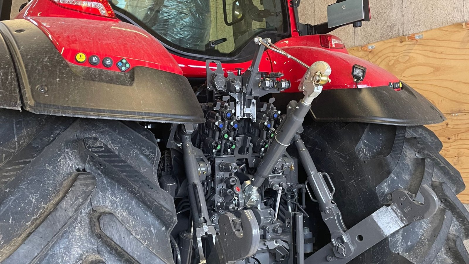 Traktor типа Valtra Q245 Q245, Gebrauchtmaschine в Hobro (Фотография 2)