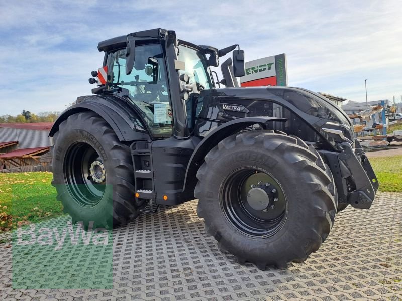 Traktor van het type Valtra Q245 VALTRA TRAKTOR, Neumaschine in Remseck am Neckar (Foto 1)