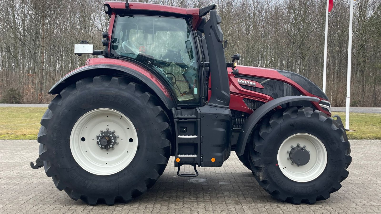 Traktor del tipo Valtra Q245, Gebrauchtmaschine en Nimtofte (Imagen 5)