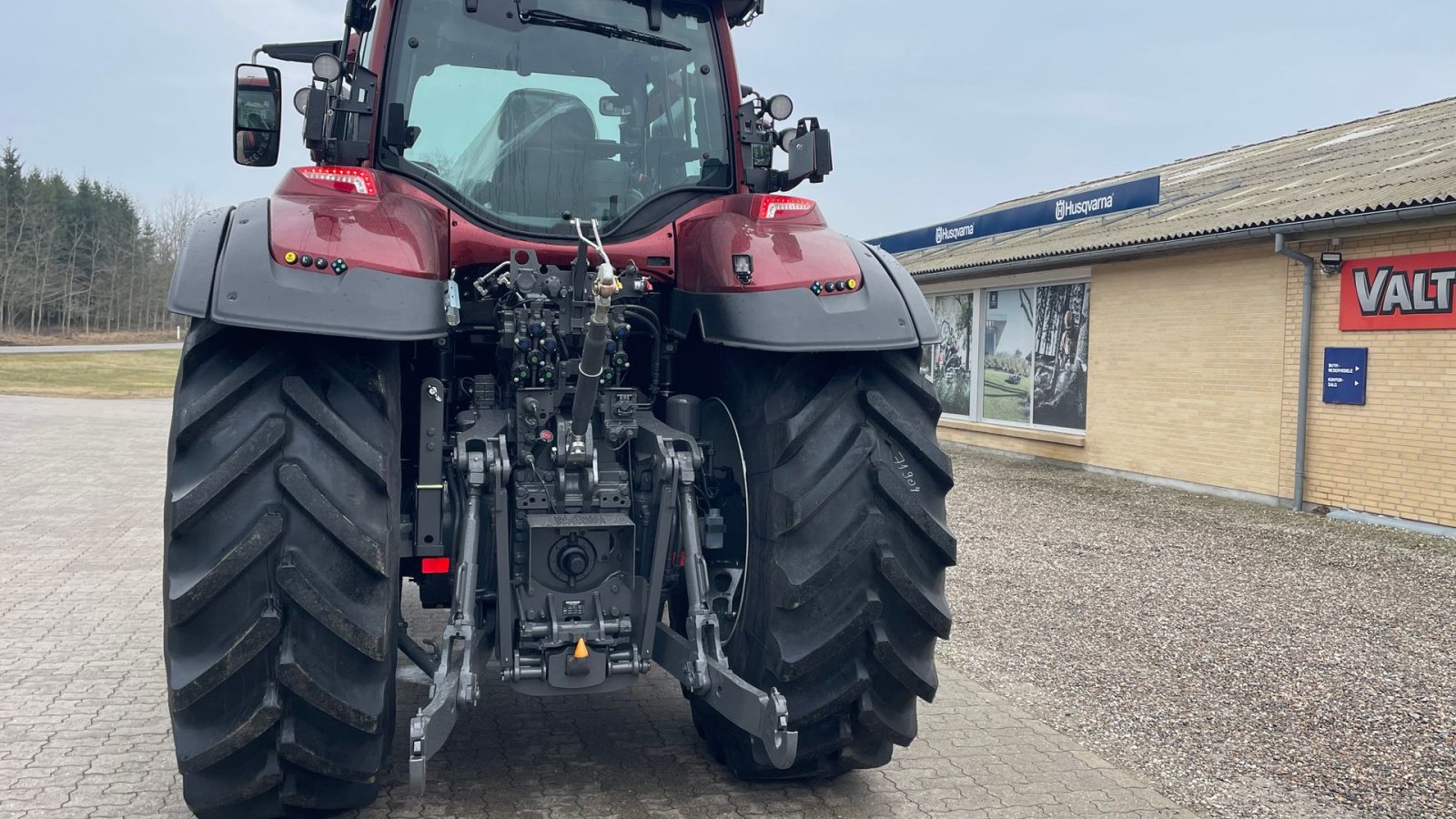 Traktor del tipo Valtra Q245, Gebrauchtmaschine en Nimtofte (Imagen 8)