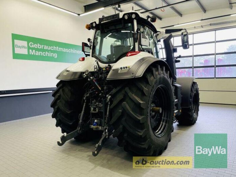 Traktor des Typs Valtra Q245, Gebrauchtmaschine in Manching (Bild 19)