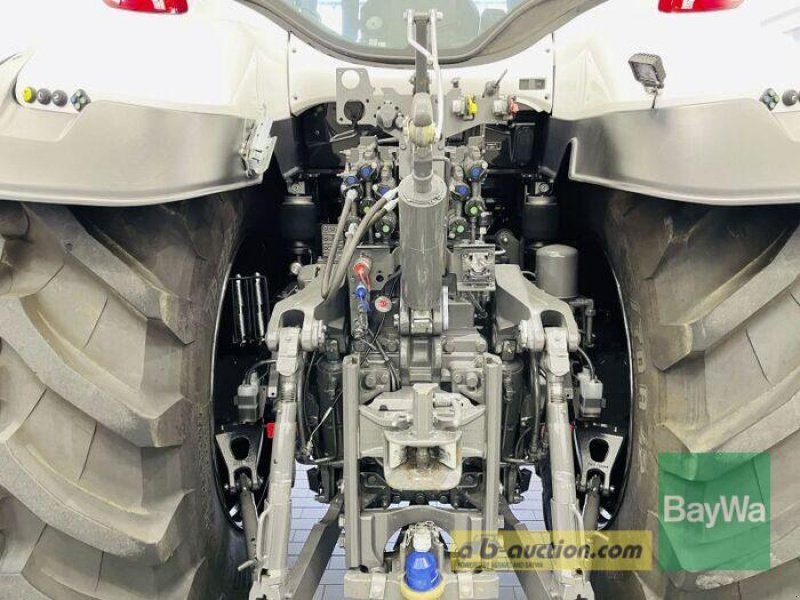 Traktor des Typs Valtra Q245, Gebrauchtmaschine in Manching (Bild 17)