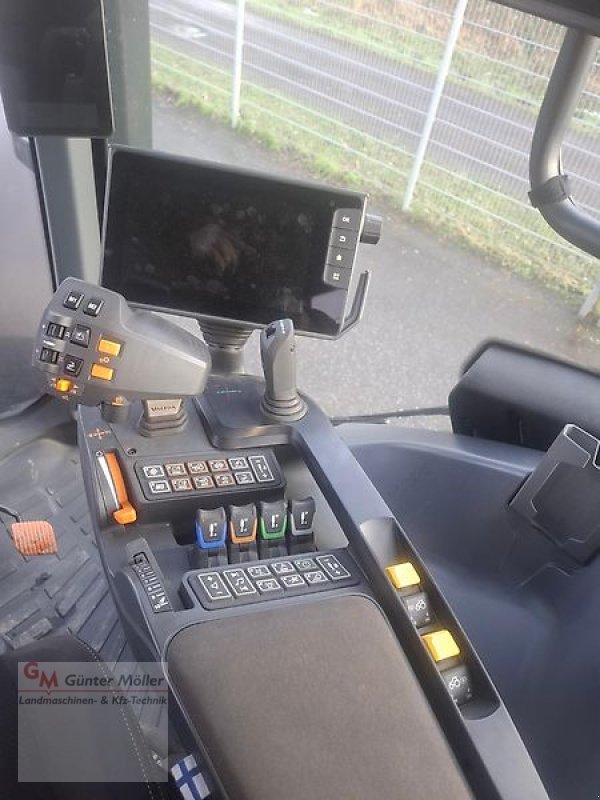 Traktor du type Valtra Q245, Vorführmaschine en St. Michaelisdonn (Photo 10)