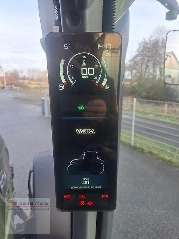 Traktor du type Valtra Q245, Vorführmaschine en St. Michaelisdonn (Photo 9)