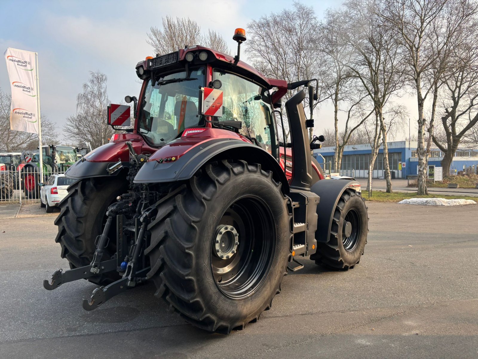 Traktor des Typs Valtra Q245, Gebrauchtmaschine in Eckernförde (Bild 9)