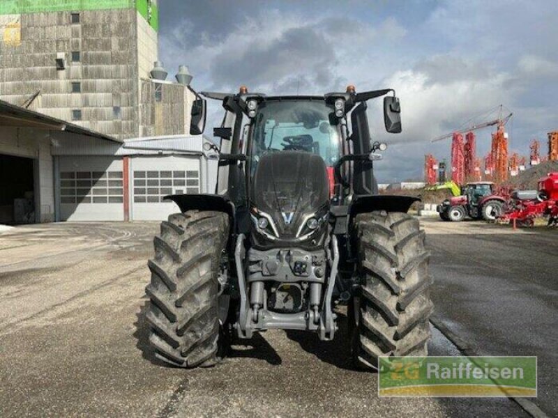 Traktor des Typs Valtra Q245, Neumaschine in Bruchsal (Bild 6)