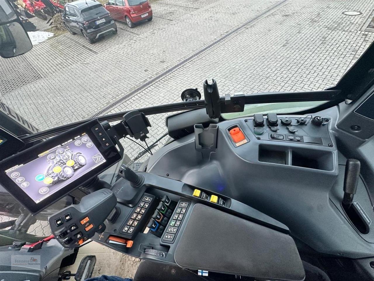 Traktor typu Valtra Q245D, Neumaschine v Fürth / Burgfarrnbach (Obrázek 5)