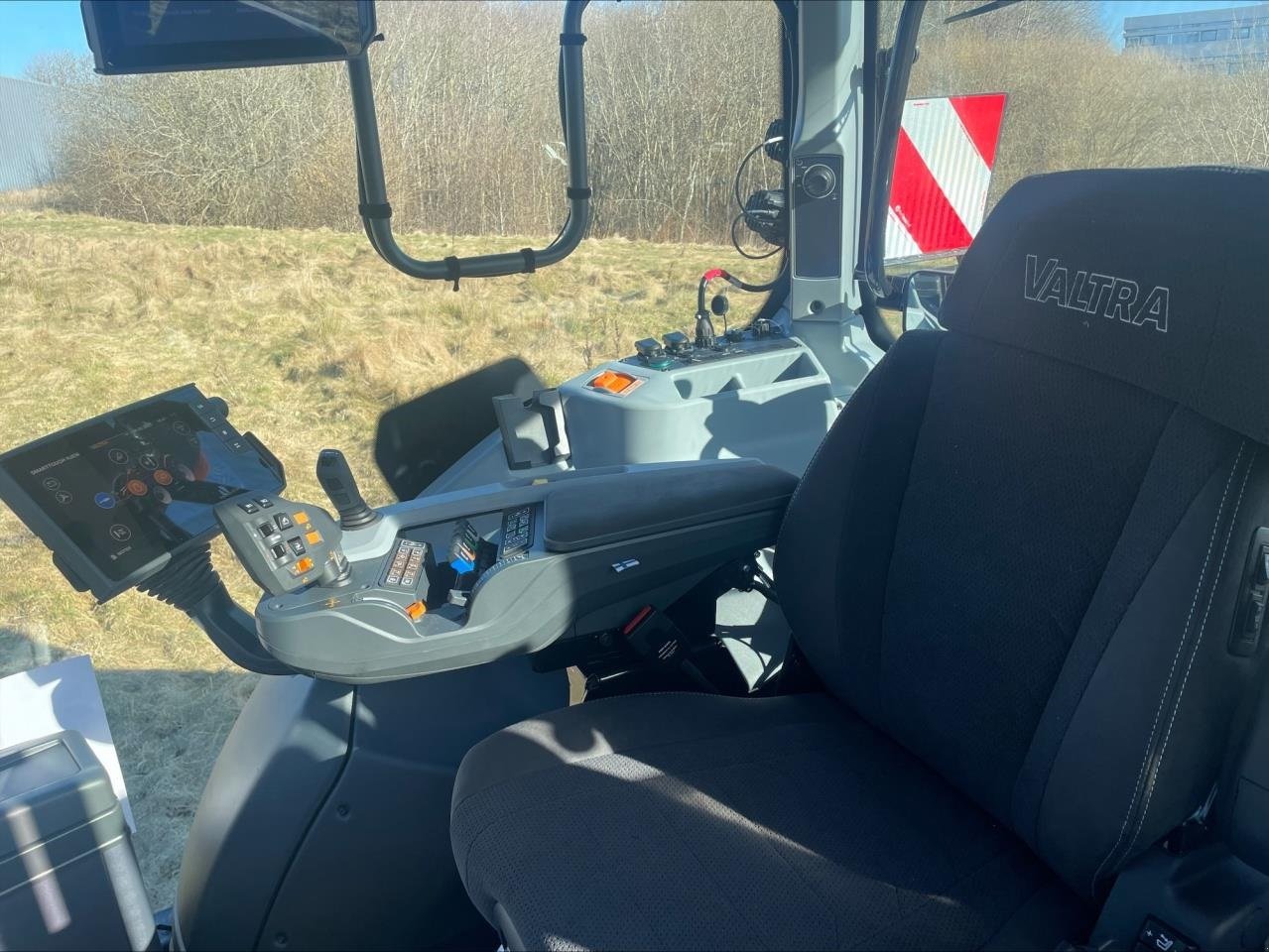 Traktor tipa Valtra Q265 1A9, Gebrauchtmaschine u Skanderborg (Slika 4)