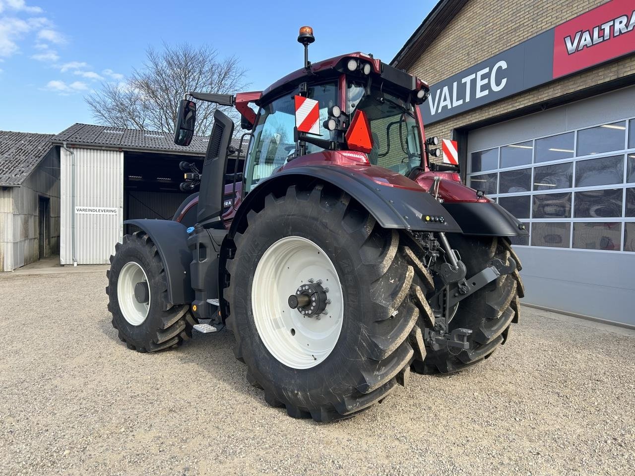 Traktor du type Valtra Q265 1A9, Gebrauchtmaschine en Egtved (Photo 3)