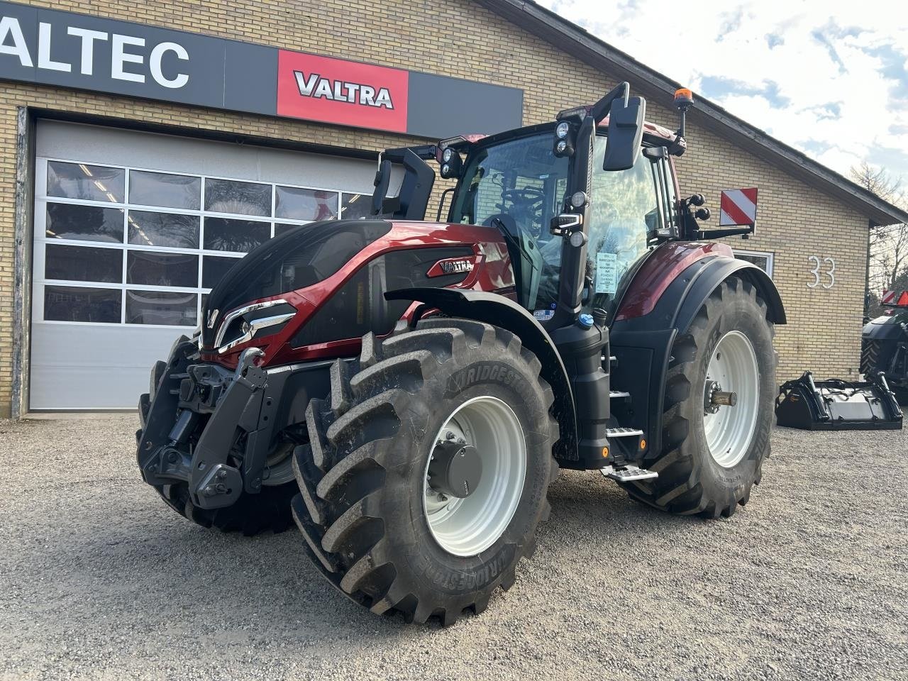 Traktor du type Valtra Q265 1A9, Gebrauchtmaschine en Egtved (Photo 1)
