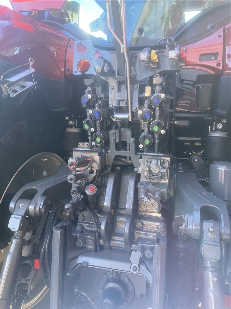 Traktor tipa Valtra Q265 Fabriks ny 265 HK  Boost 290 HK, Gebrauchtmaschine u Hobro (Slika 8)