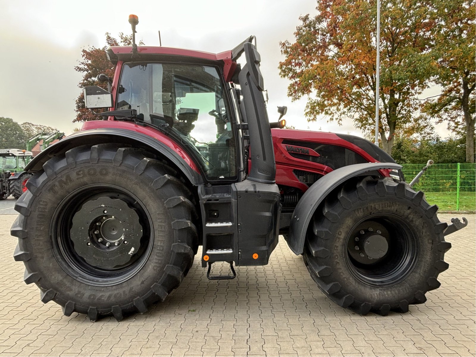 Traktor typu Valtra Q265 Garantie, Gebrauchtmaschine w Bad Oldesloe (Zdjęcie 5)