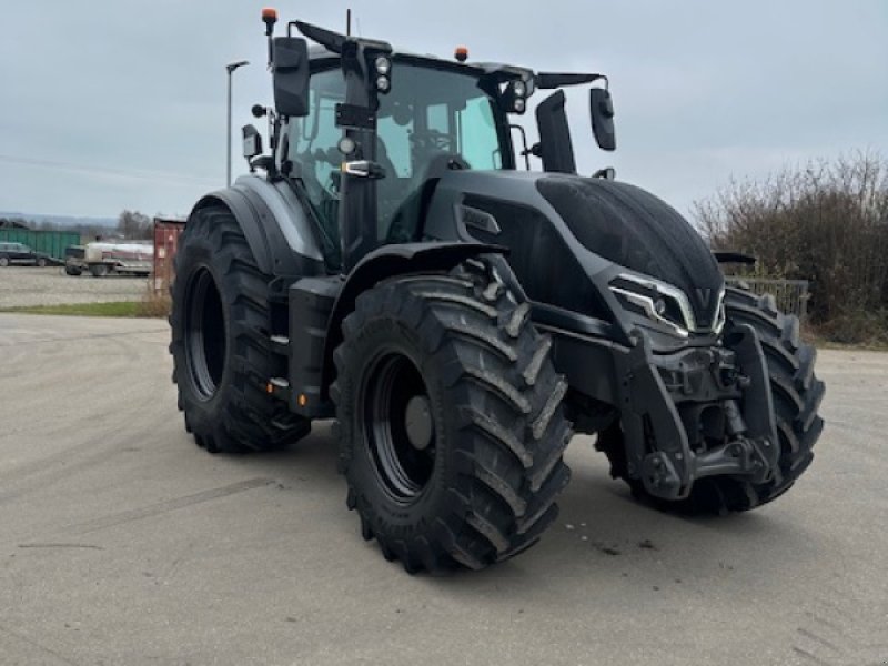 Traktor van het type Valtra Q265, Gebrauchtmaschine in Rain (Foto 1)